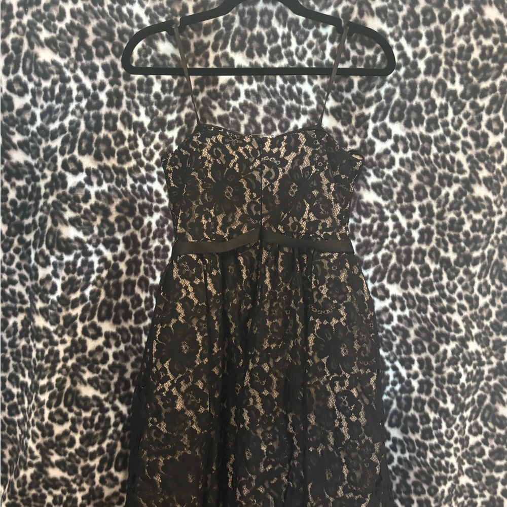 Elegant Black Lace Prom Dress